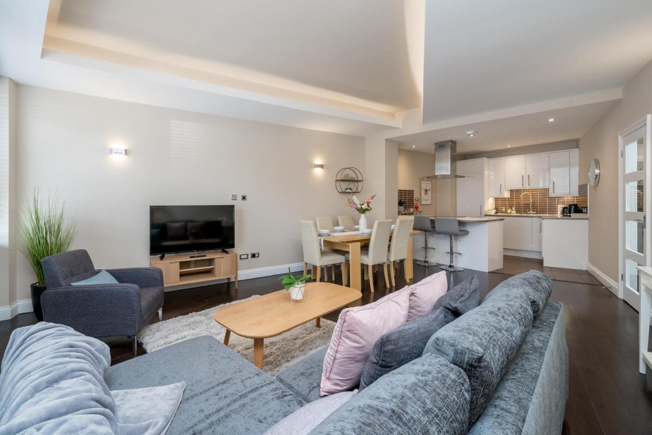 Spacious 2 Bedroom Apartment - Sleeps 6 Brighton Exterior photo